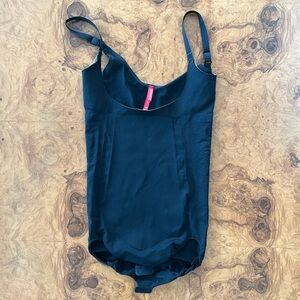 Spanx Slimming Bodysuit with Adjustable Straps Size Small